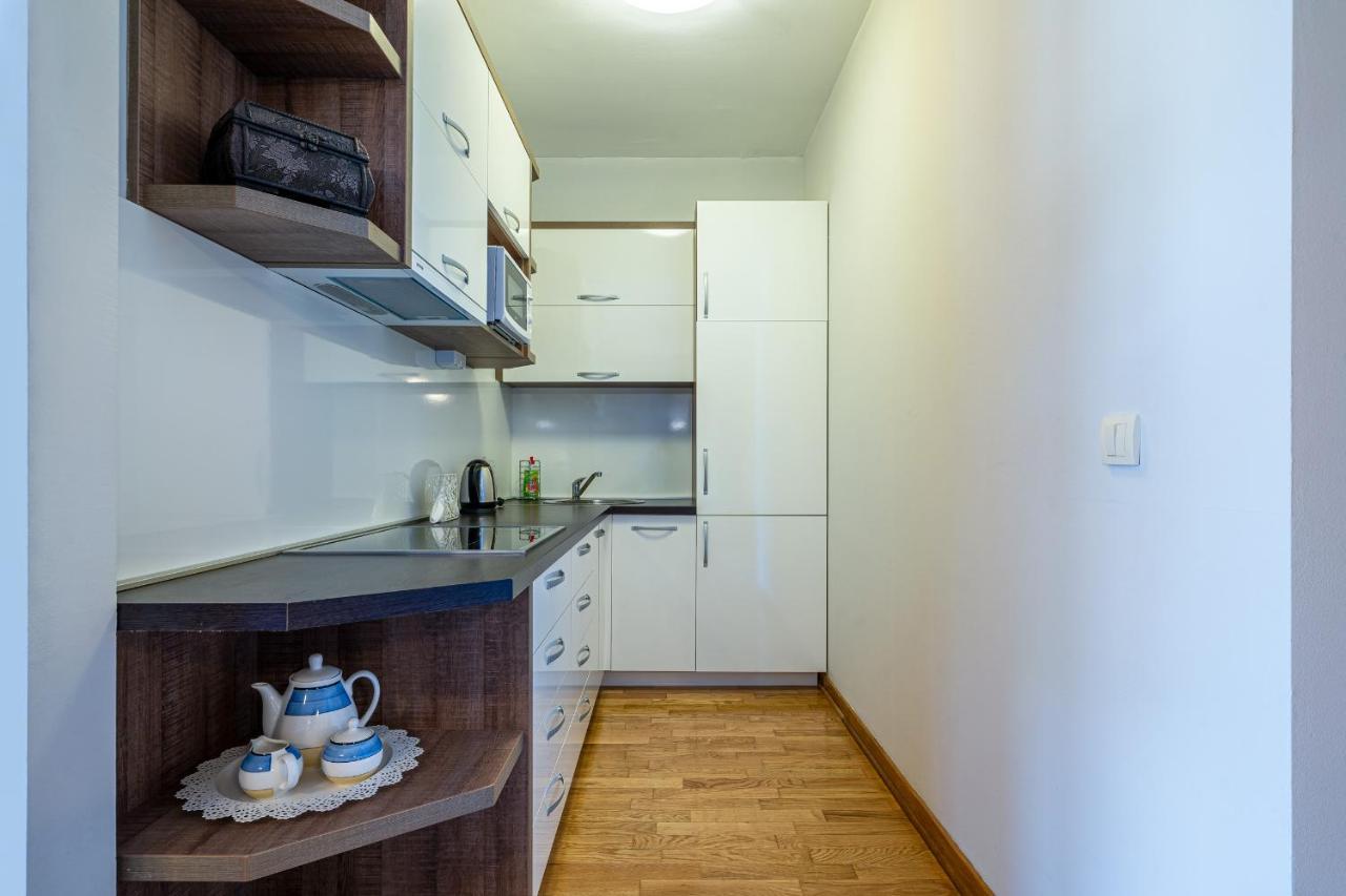 Sea View Apartments In Budua Esterno foto
