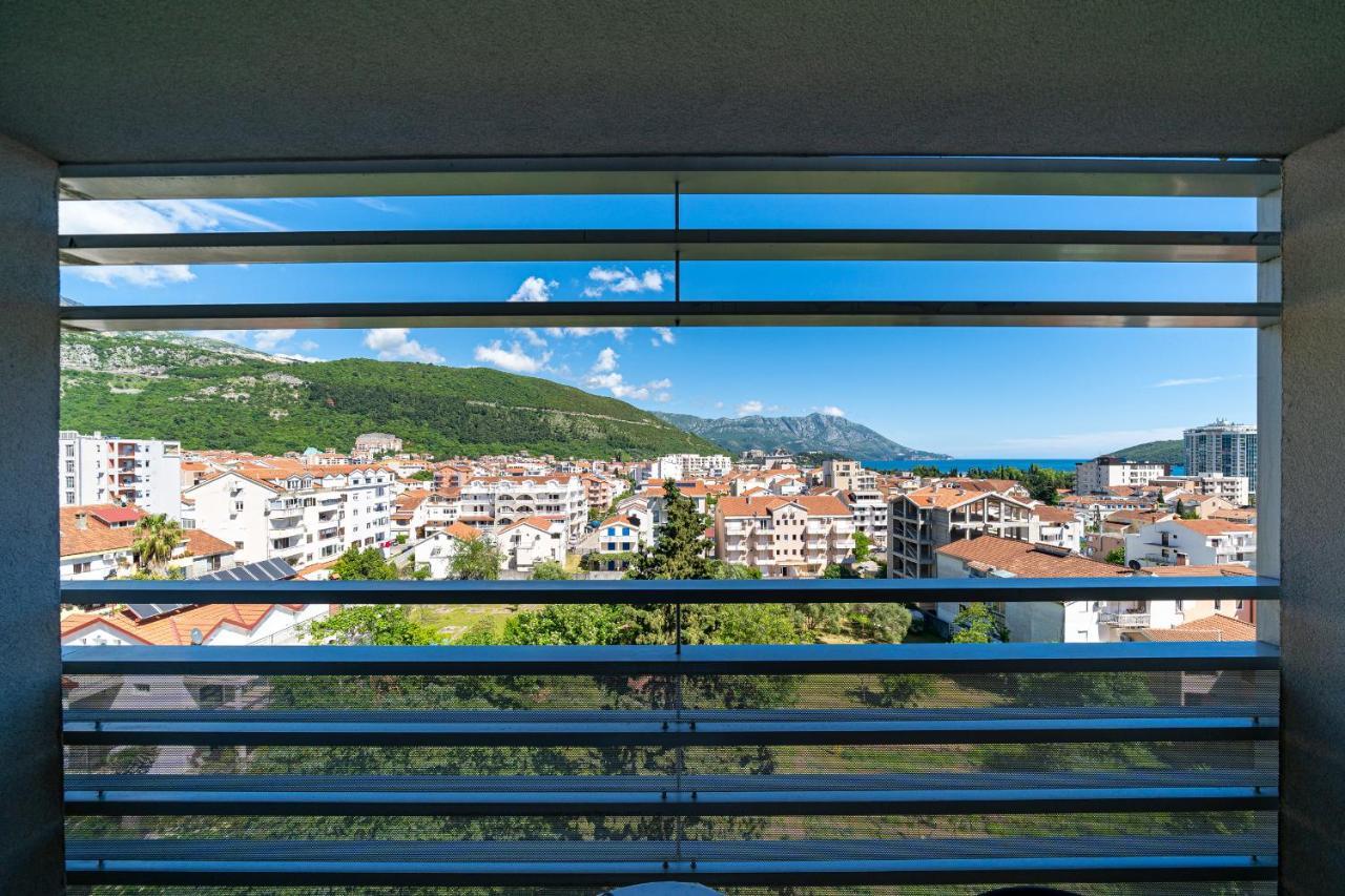 Sea View Apartments In Budua Esterno foto