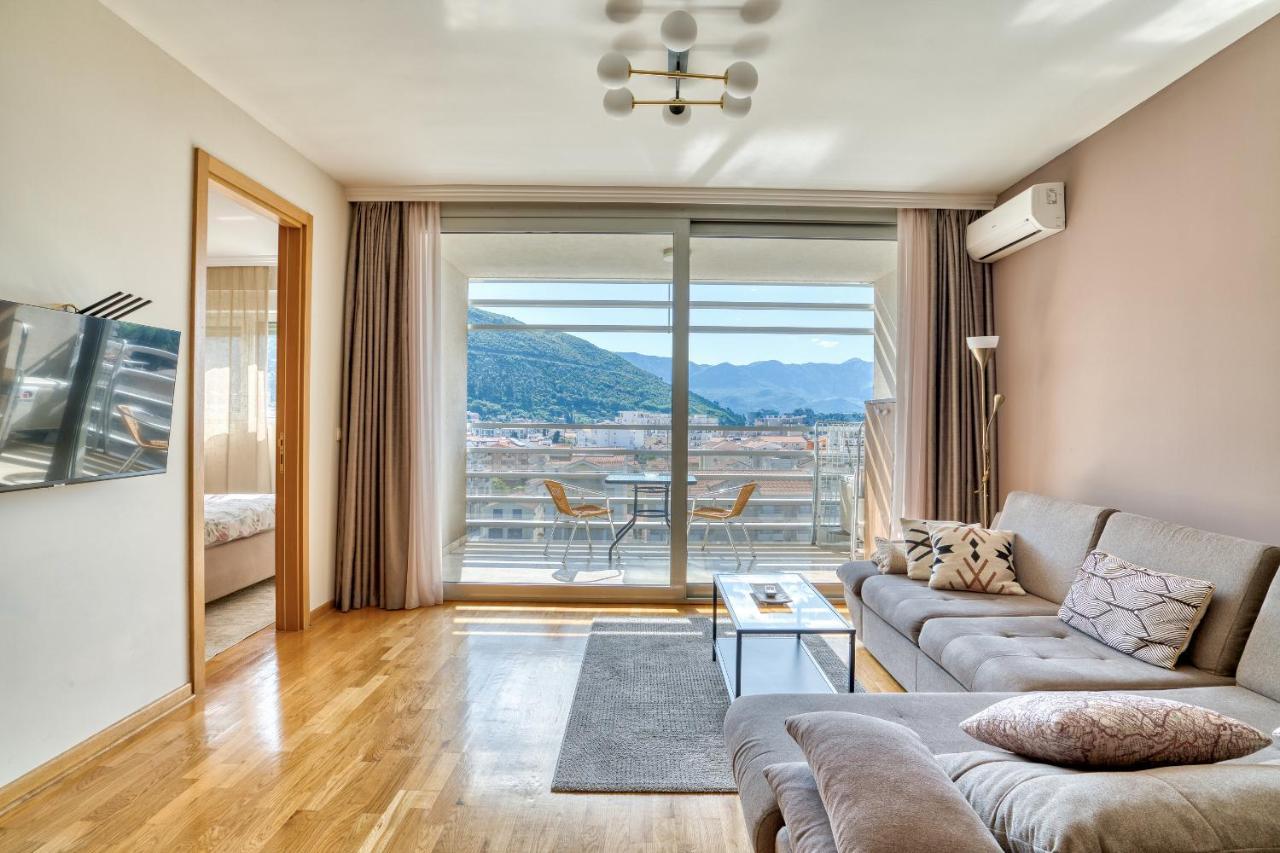 Sea View Apartments In Budua Esterno foto